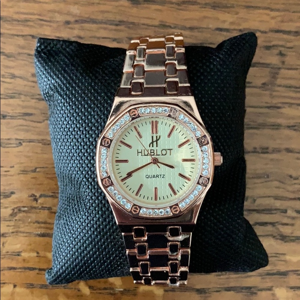 Rose gold hublot watch
